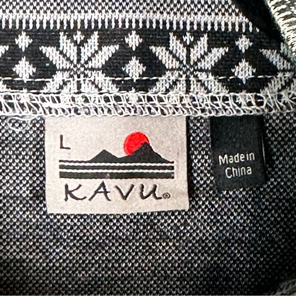KAVU Longsleeved Knit Snowflake Pattern 1/4 Zip Base Layer Size L - Picture 6 of 8